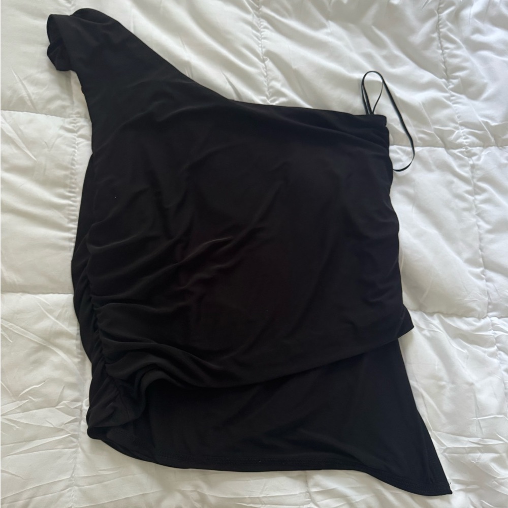 Moa Moa Elegant Black Garment